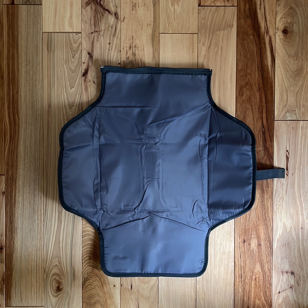 Blue Snail Portable Baby changing pad - Picture 6 of 15